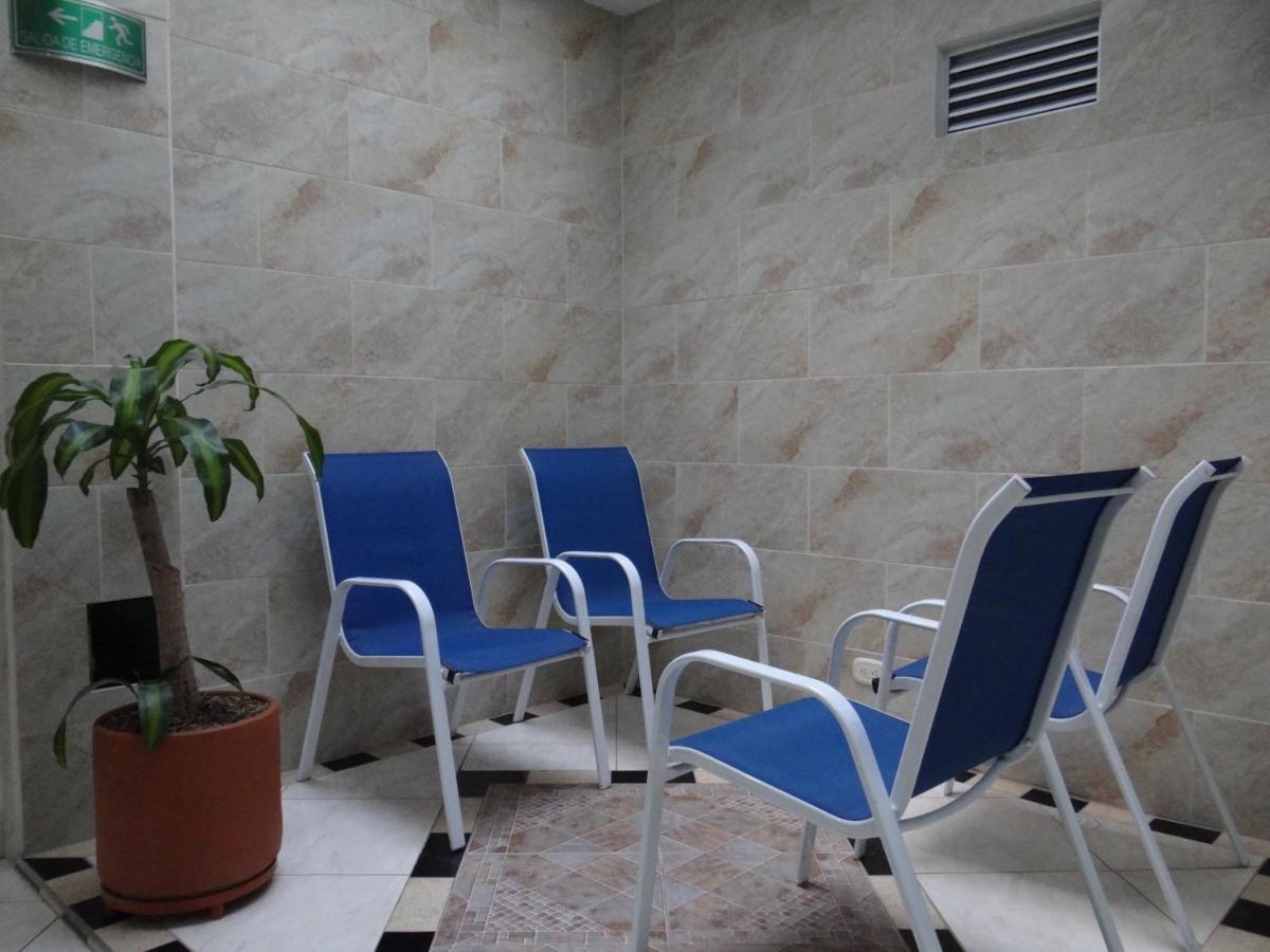 Hotel El Deportista 메딜린 외부 사진