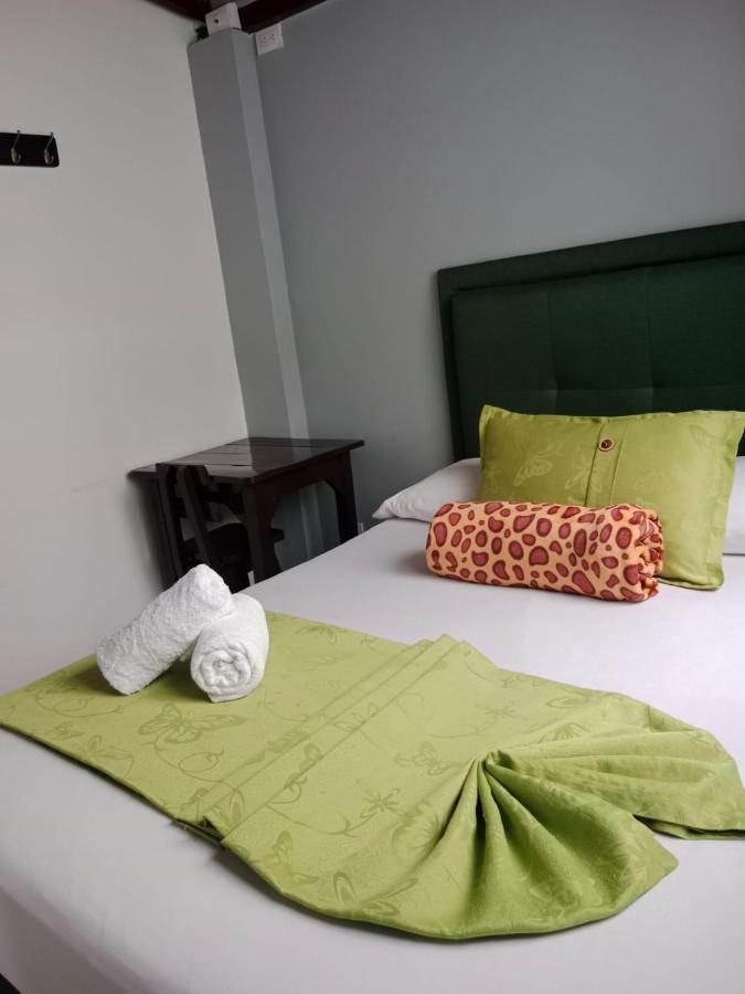 Hotel El Deportista 메딜린 외부 사진