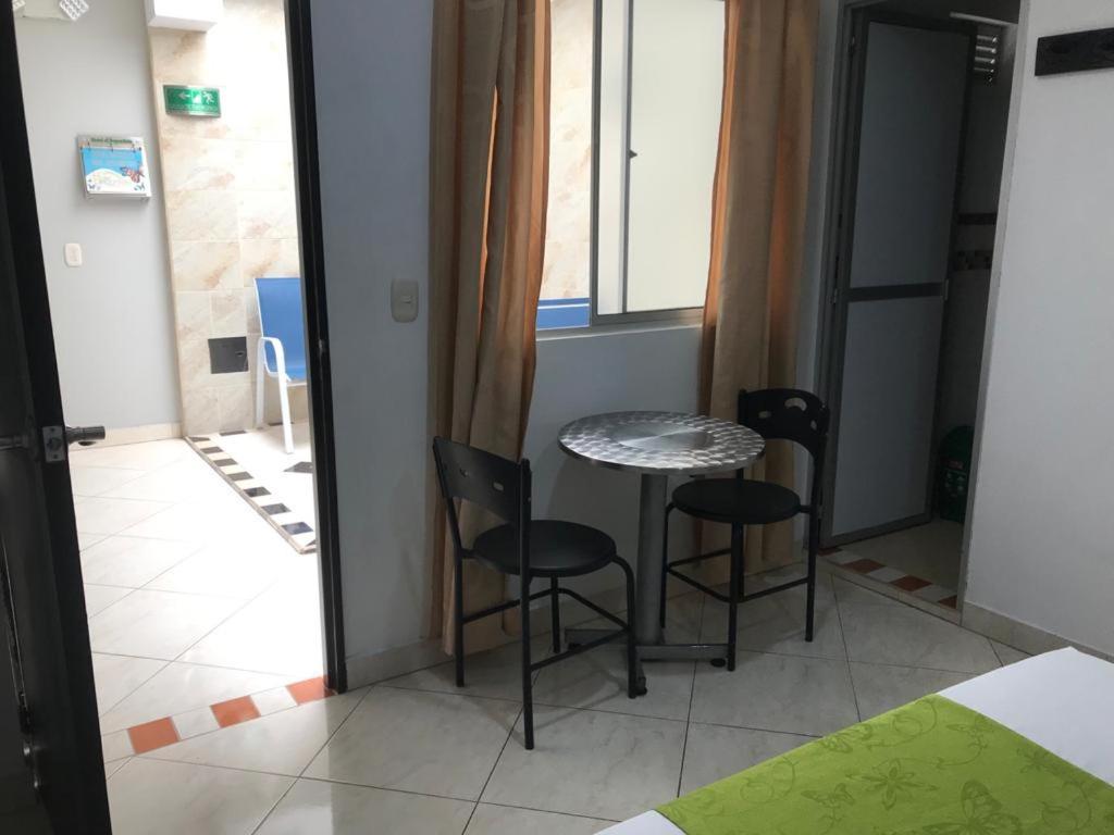 Hotel El Deportista 메딜린 외부 사진