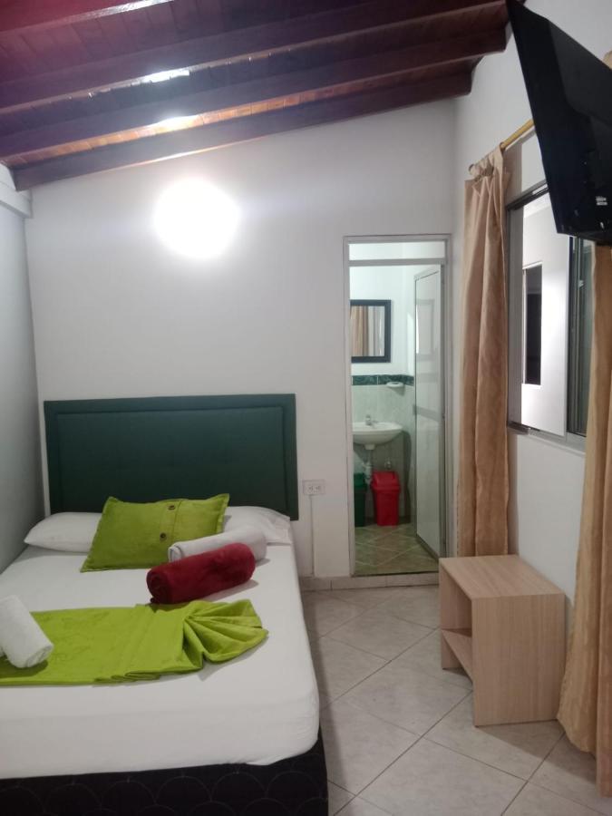 Hotel El Deportista 메딜린 외부 사진