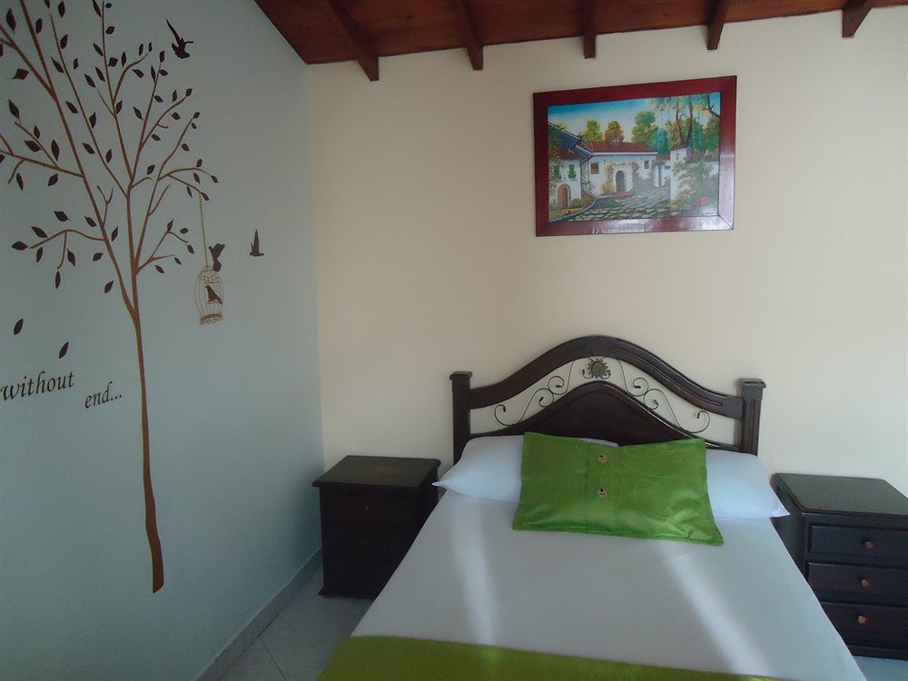 Hotel El Deportista 메딜린 외부 사진